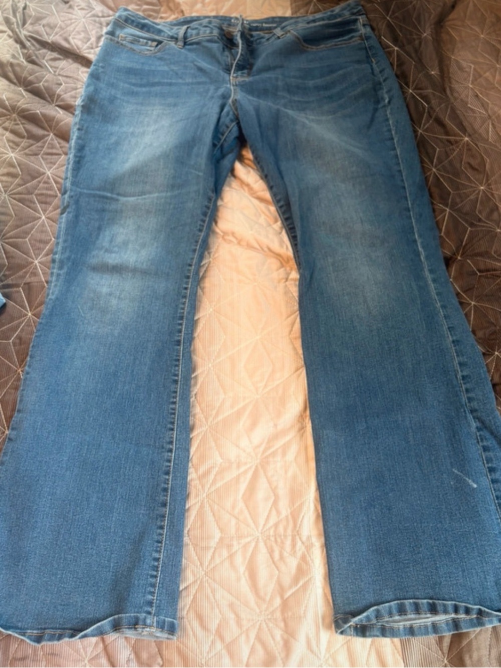 Soho Women's Medium Blue Wide-Leg Flare Jeans
